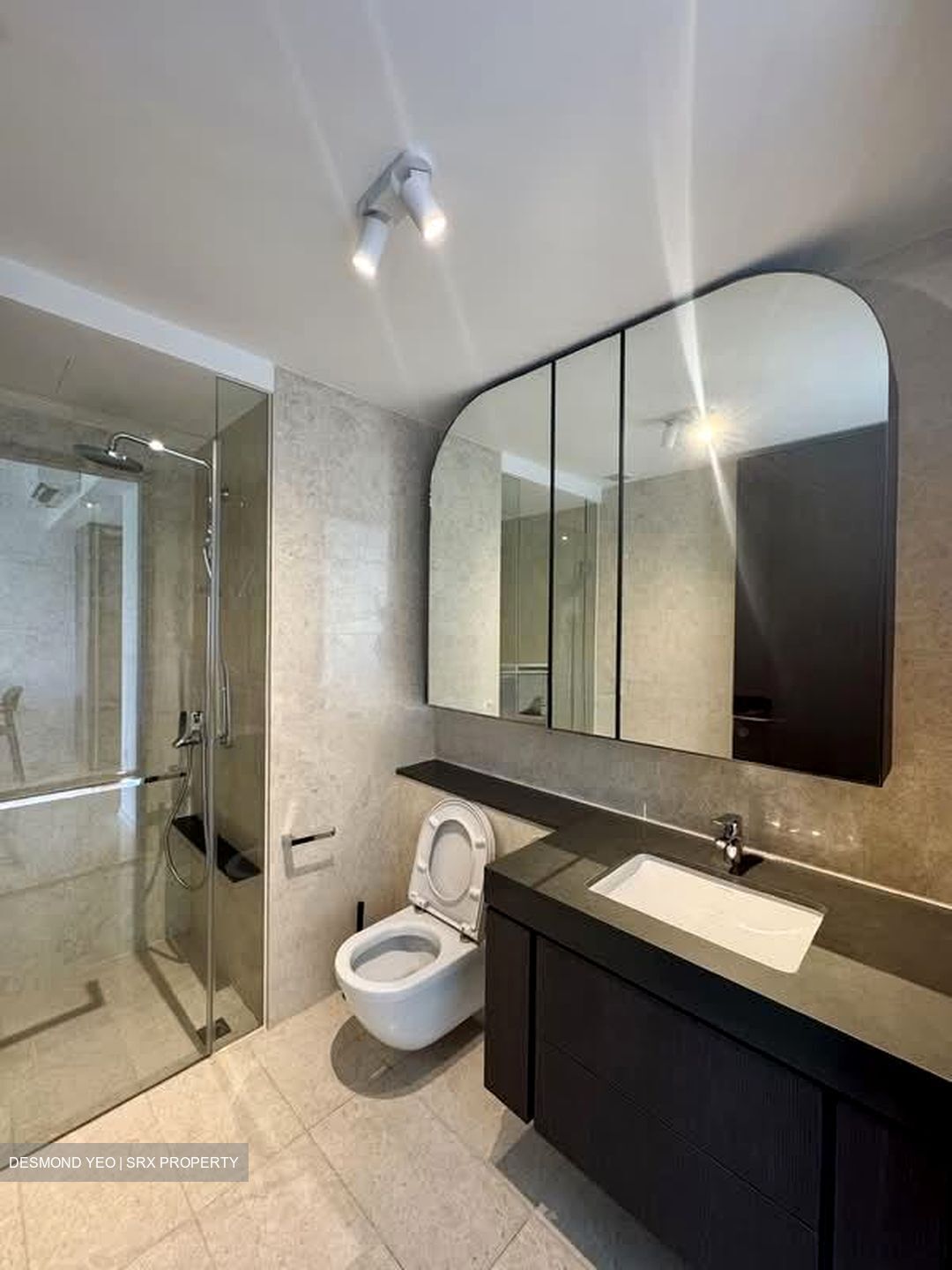 Avenue South Residence (D3), Apartment #549114061